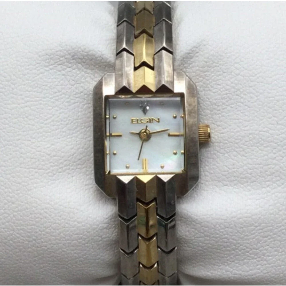 Elgin | Accessories | Vtg Elgin Watch Women 7mm Silver Gold  display picture 1